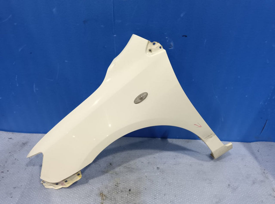 [FENDER LH] TOYOTA COROLLA FIELDER NZE144G 2010 1NZ-FE FF AT 4WD #0403267013094