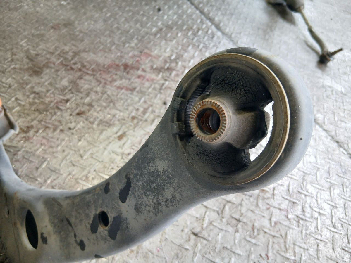 [F STRUT ASSY + LOWER ARM RH] TOYOTA COROLLA FIELDER NZE141G 2007 1NZ-FE FF AT 2WD #0403267012913