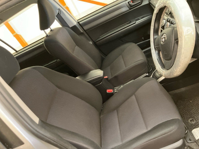 [SEATS 2PCS] TOYOTA COROLLA FIELDER NZE161G 2014 1NZ-FE FF AT 2WD #000325A982003