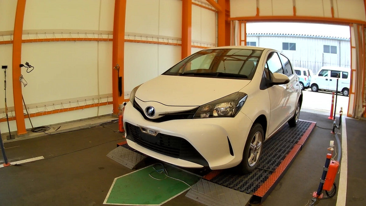 [CHOOSE PARTS] TOYOTA VITZ NSP135 2014 1NR-FE FF AT 4WD #0001000015229