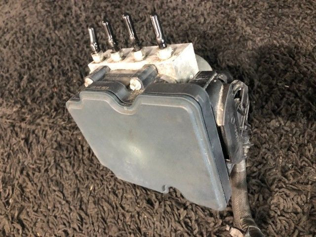 [ABS ACTUATOR] TOYOTA VOXY ZRR80W 2014 3ZR-FAE FF AT 2WD #0003263041330