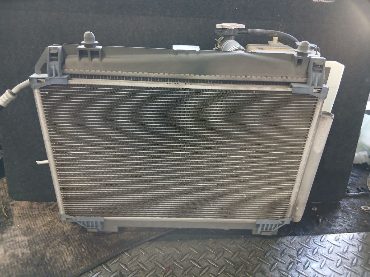 [RADIATOR] TOYOTA VITZ KSP90 2010 1KR-FE FF AT 2WD #0403269016956
