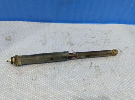 [R SHOCK ABSORBER LH] TOYOTA VITZ KSP130 2013 1KR-FE FF AT 2WD #0403266010645
