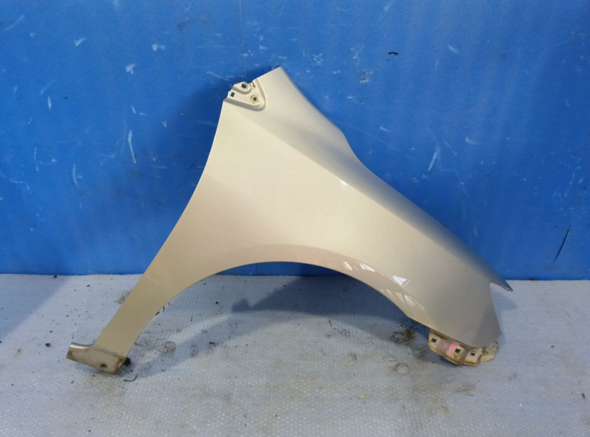 [FENDER RH] TOYOTA COROLLA FIELDER NZE141G 2008 1NZ-FE FF AT 2WD #0403269017404