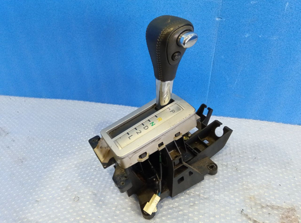 [SHIFT LEVER] TOYOTA PREMIO ZZT240 2002 1ZZ-FE FF AT 2WD #0403265009662