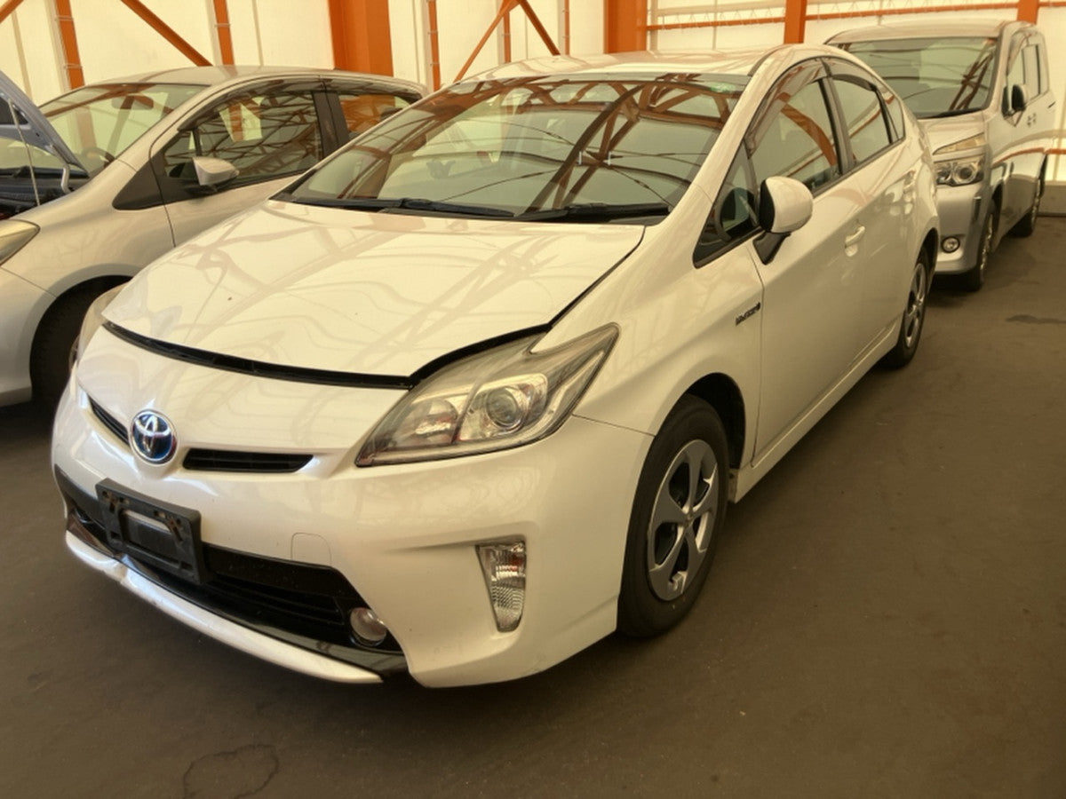 [CHOOSE PARTS] TOYOTA PRIUS ZVW30 2013 2ZR-FXE FF AT 2WD #0001000015369