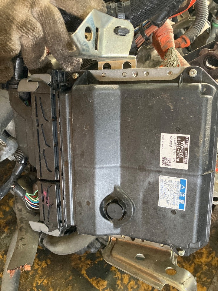 [USED ENGINE] TOYOTA PRIUS α ZVW40W 2011 2ZR-FXE FF AT 2WD #0003266102890