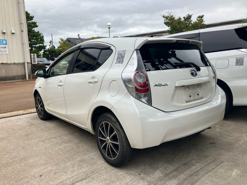 [CHOOSE PARTS] TOYOTA AQUA NHP10 2013 1NZ-FXE FF AT 2WD #0002002692906