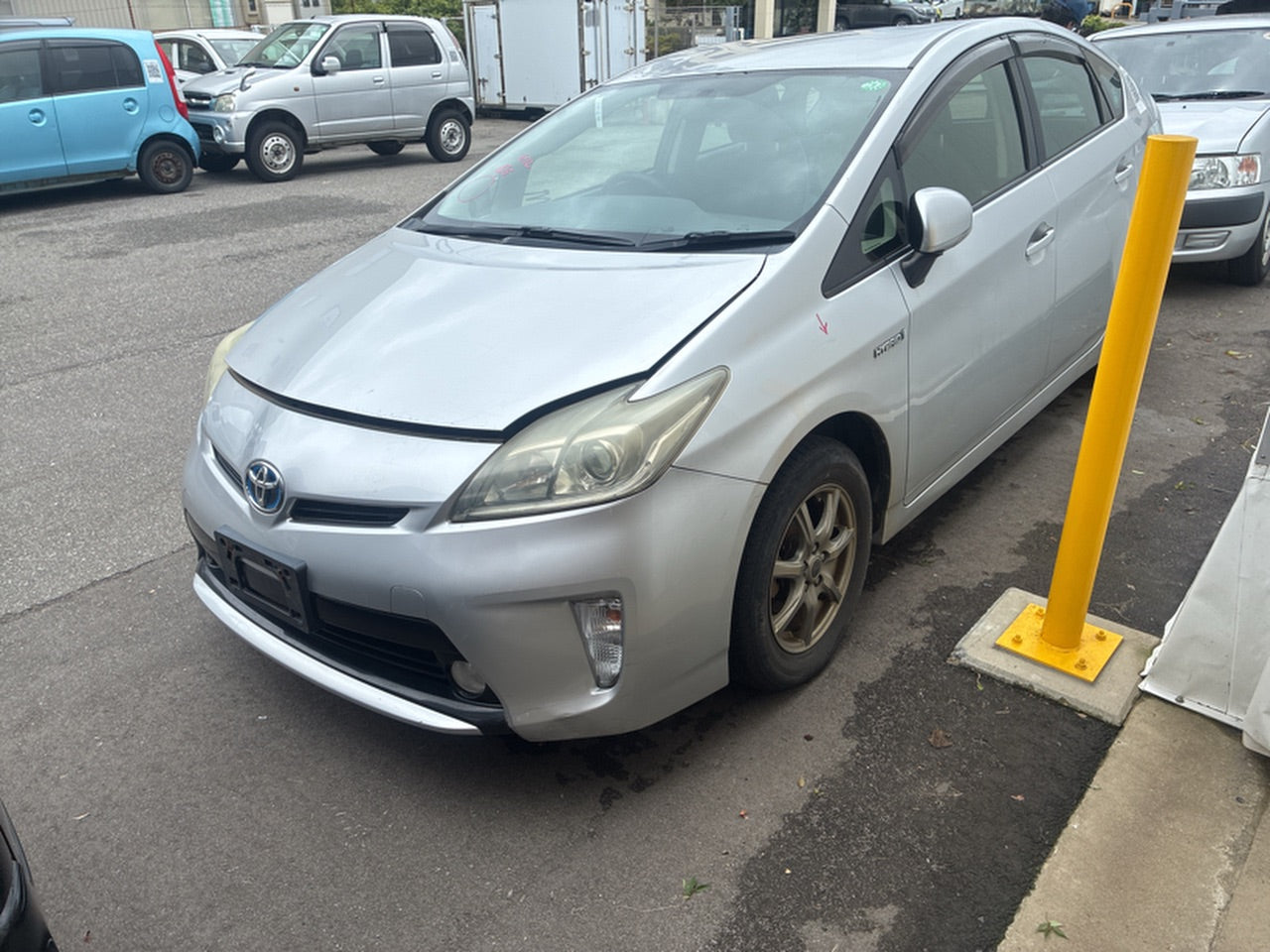 [CHOOSE PARTS] TOYOTA PRIUS ZVW30 2013 2ZR-FXE FF AT 2WD #0001000009405