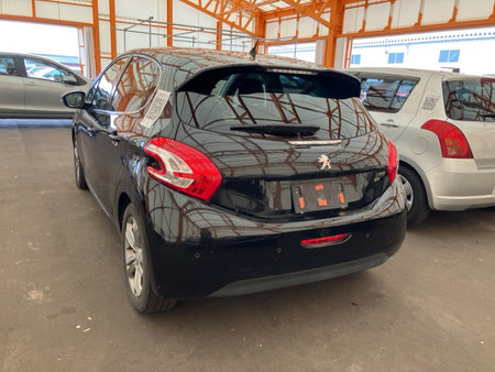 [USED ENGINE] PEUGEOT 208 A9HM01 2013 EB2 FF AT 2WD #000325C012935