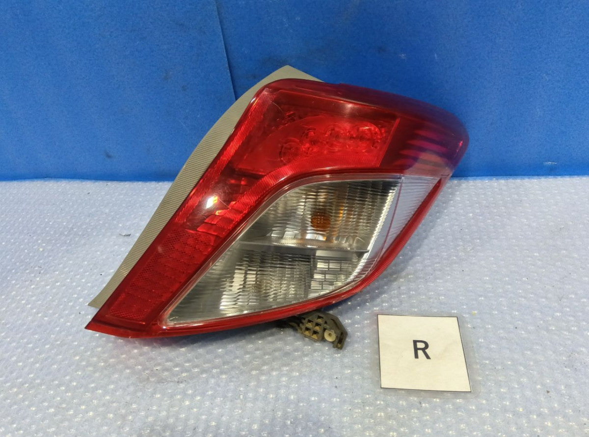 [TAIL LAMP RH] TOYOTA VITZ KSP130 2011 1KR-FE FF AT 2WD #0403267012499