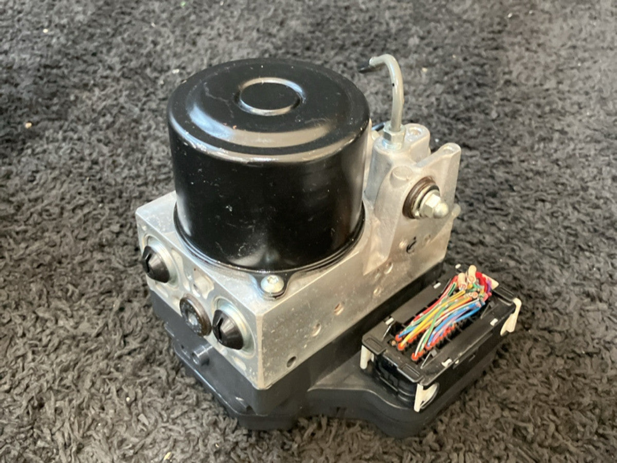 [BRAKE MASTER ASSY] TOYOTA CROWN MAJESTA UZS187 2005 3UZ-FE FR AT 4WD #0003264074540