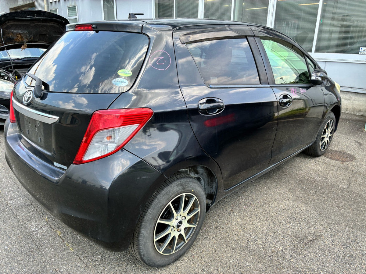 [CHOOSE PARTS] TOYOTA VITZ KSP130 2013 1KR-FE FF AT 2WD #0401000000767