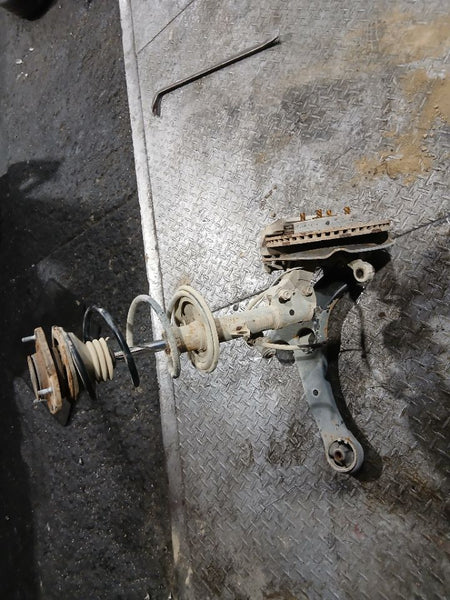 [F STRUT ASSY + LOWER ARM RH] TOYOTA COROLLA FIELDER NZE144G 2009 1NZ-FE FF AT 4WD #0403268014761