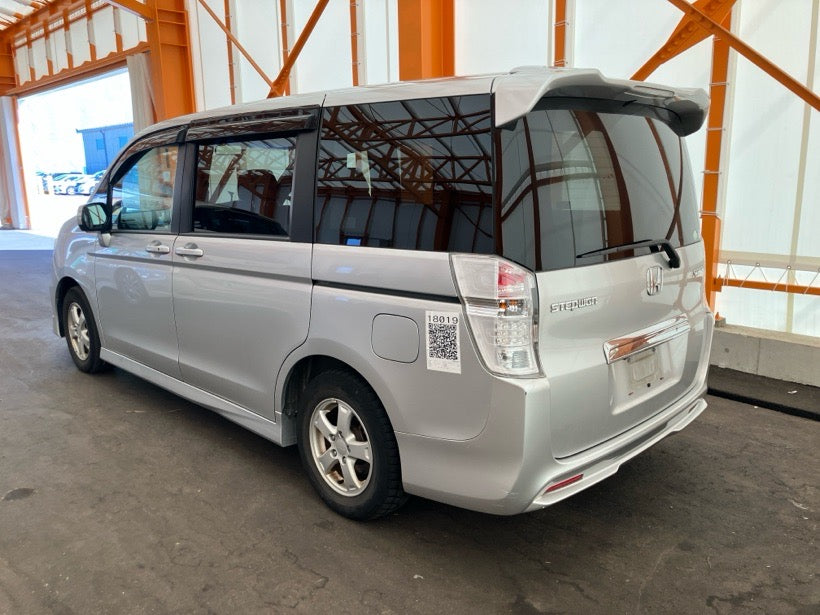 [CHOOSE PARTS] HONDA STEPWGN　SPADA RK5 2010 R20A FF AT 2WD #0001000018019