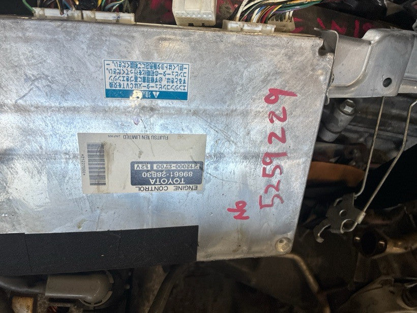 [USED ENGINE] TOYOTA VOXY AZR65G 2005 1AZ-FSE FF AT 4WD #000326A158637