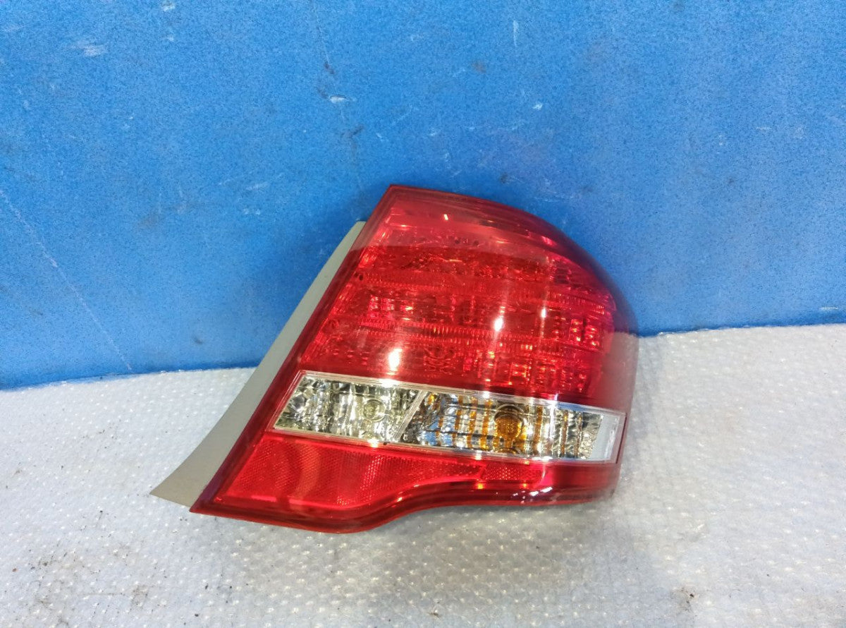 [TAIL LAMP RH] TOYOTA COROLLA AXIO NZE141 2010 1NZ-FE FF AT 2WD #040326A018071