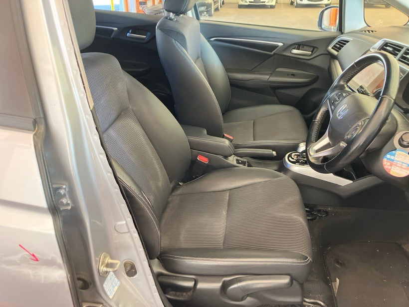 [CHOOSE PARTS] HONDA FIT HYBRID GP5 2017 LEB FF AT 2WD #0002002661755
