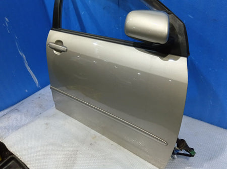 [F DOOR ASSY RH] TOYOTA COROLLA NZE121 2005 1NZ-FE FF MT 2WD #0403268015238