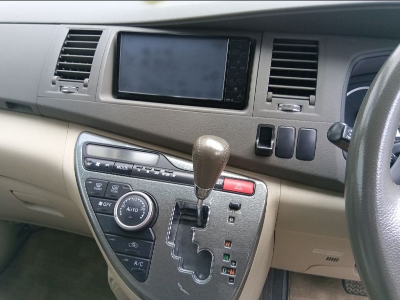 [CHOOSE PARTS] TOYOTA ISIS ANM10W 2008 1AZ-FSE FF AT 2WD #0401000000718