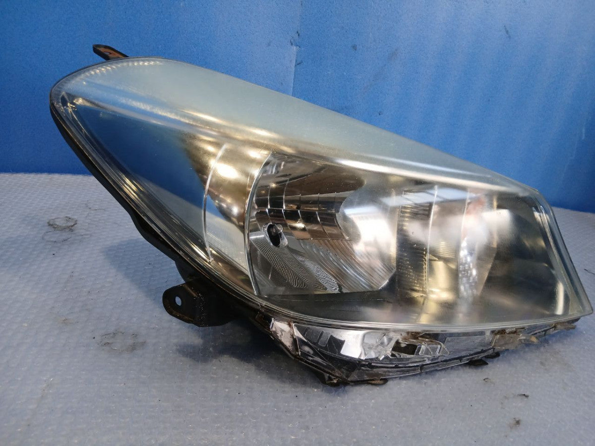 [HEADLIGHT ASSY RH] TOYOTA VITZ KSP130 2011 1KR-FE FF AT 2WD #0403265010421