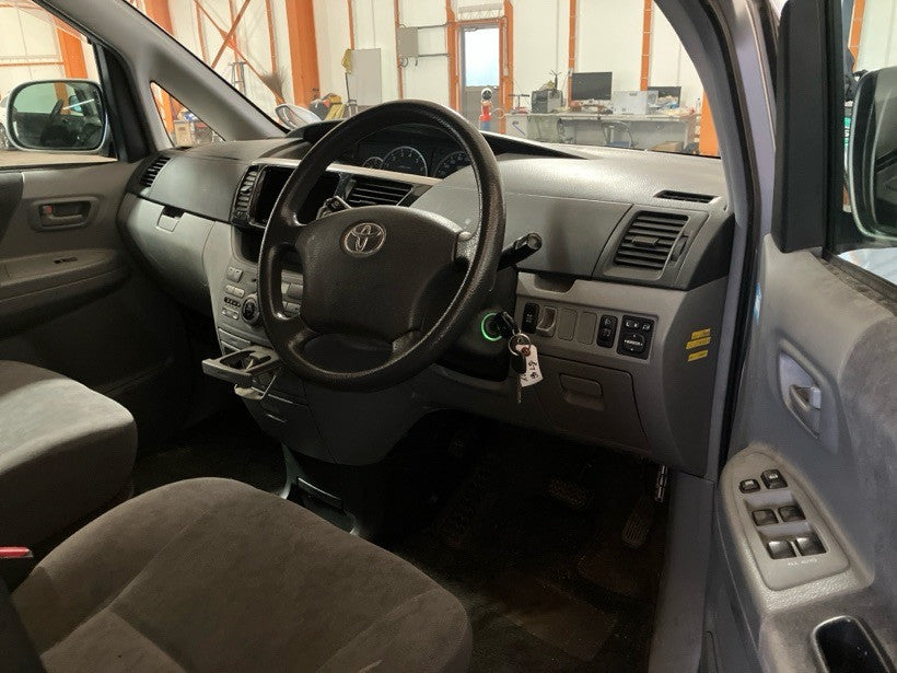 [CHOOSE PARTS] TOYOTA VOXY AZR65G 2005 1AZ-FSE FF AT 4WD #0002002693144