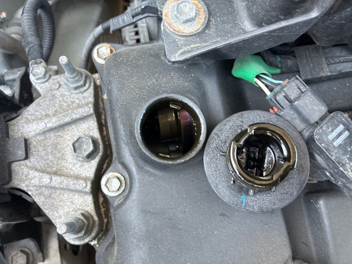 [FENDER LH] SUZUKI ALTO VAN HA36V  R06A FF MT 2WD #0003264078582