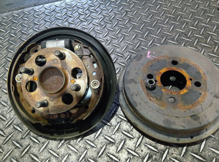 [R DRUM LH] TOYOTA VITZ KSP130 2013 1KR-FE FF AT 2WD #0403266010478