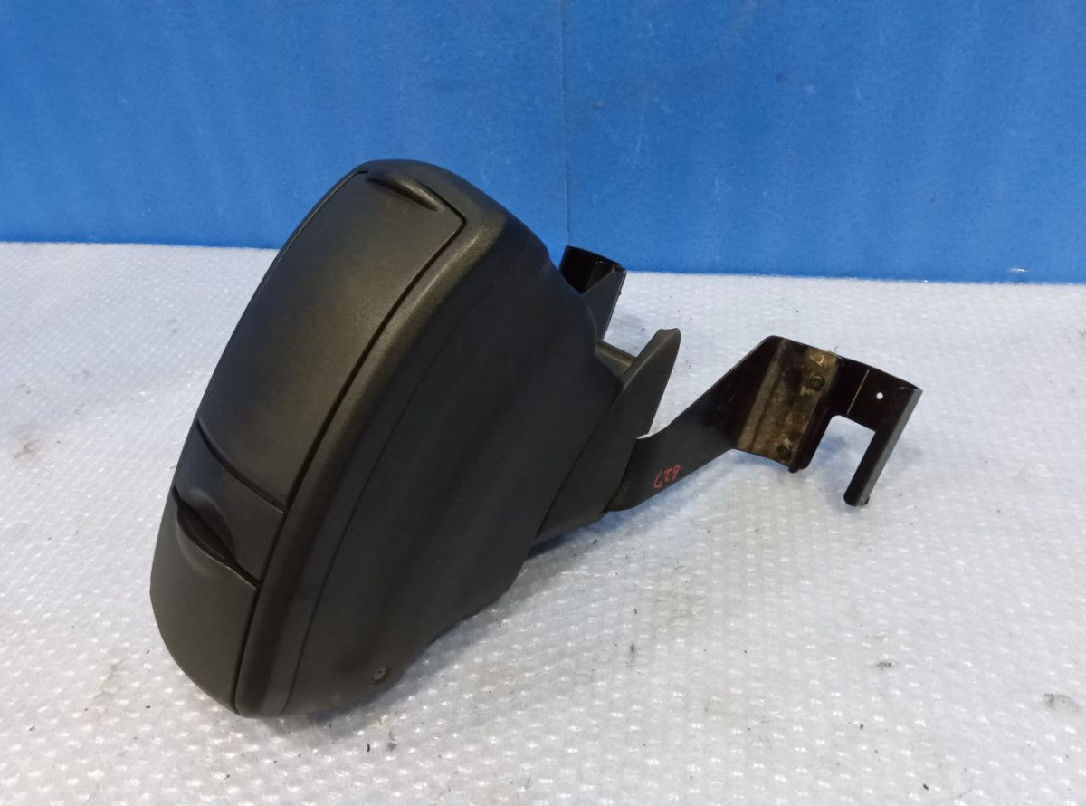 [CONSOLE BOX] TOYOTA VITZ KSP90 2009 1KR-FE FF AT 2WD #0403267012662