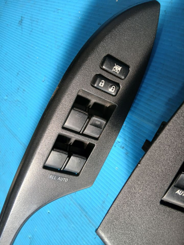 [P/W SWITCH SET] TOYOTA COROLLA FIELDER NZE144G 2008 1NZ-FE FF AT 4WD #040325C004536