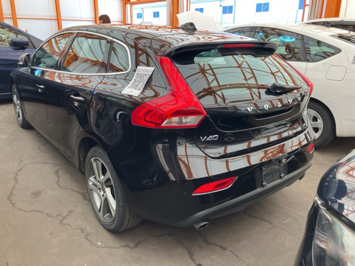 [USED ENGINE] VOLVO V40 MD4204T 2016 D4204T FF AT 2WD #0003269144077