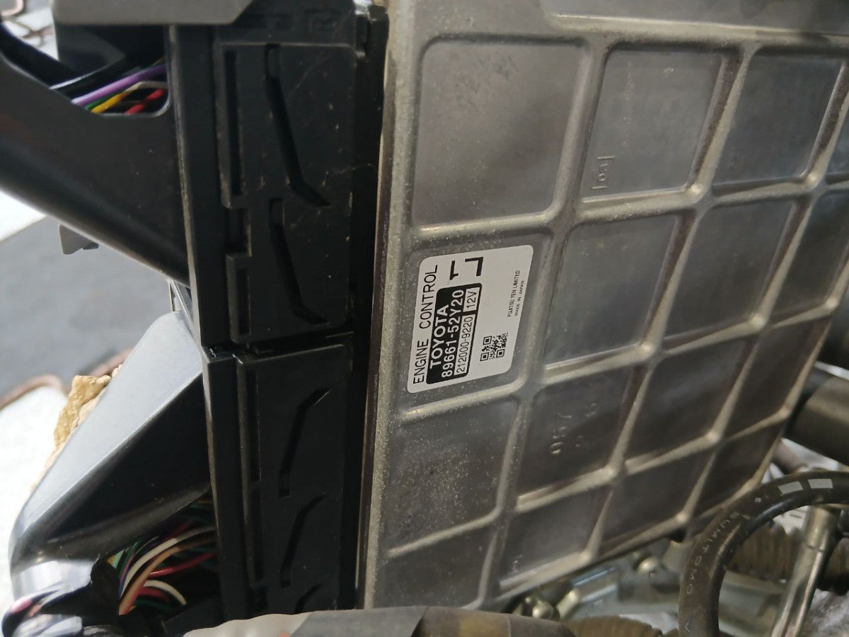 [USED ENGINE] TOYOTA VITZ KSP130 2013 1KR-FE FF AT 2WD #0403268014548
