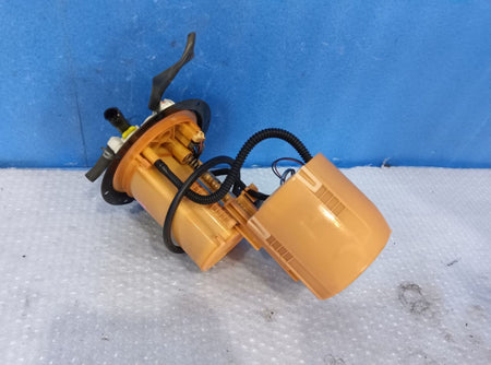 [FUEL PUMP] TOYOTA COROLLA AXIO NZE141 2010 1NZ-FE FF AT 2WD #040326A018495