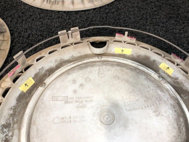 [WHEEL CAP] NISSAN SEDRIC SEDAN Y31 2001 VG20E FR AT 2WD #000325B000245