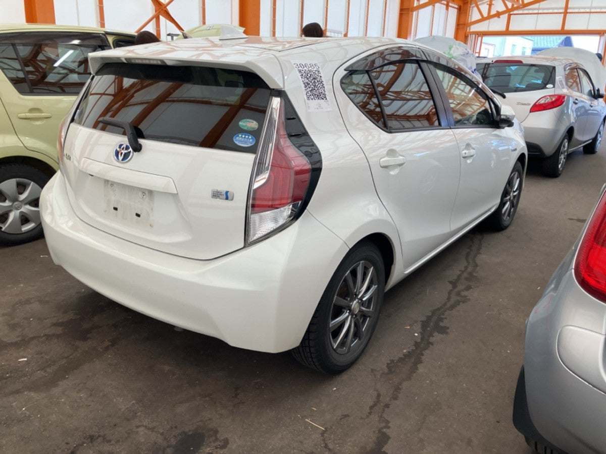 [F DOOR ASSY RH] TOYOTA AQUA NHP10 2016 1NZ-FXE FF AT 2WD #0003263059351