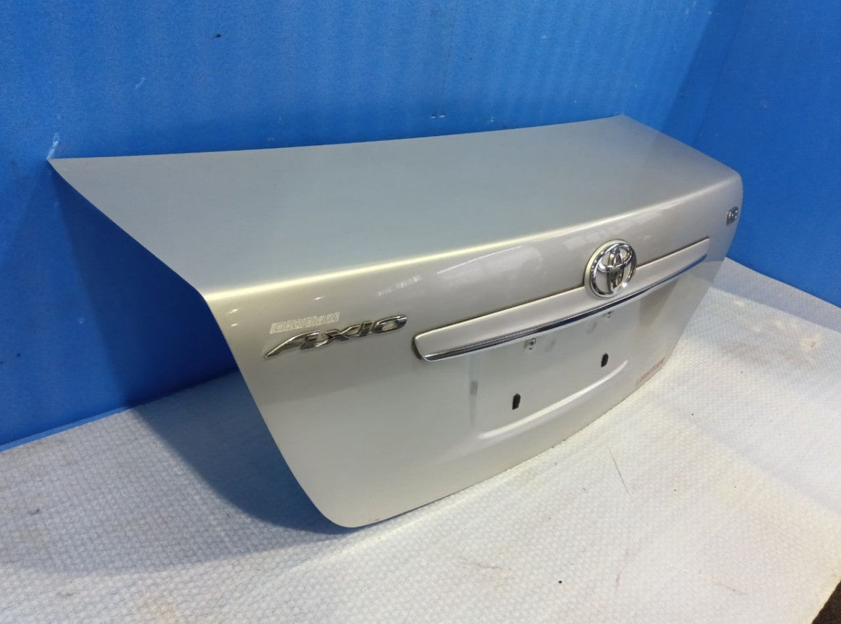 [TRUNK LID] TOYOTA COROLLA AXIO NZE141 2006 1NZ-FE FF AT 2WD #0403266011705