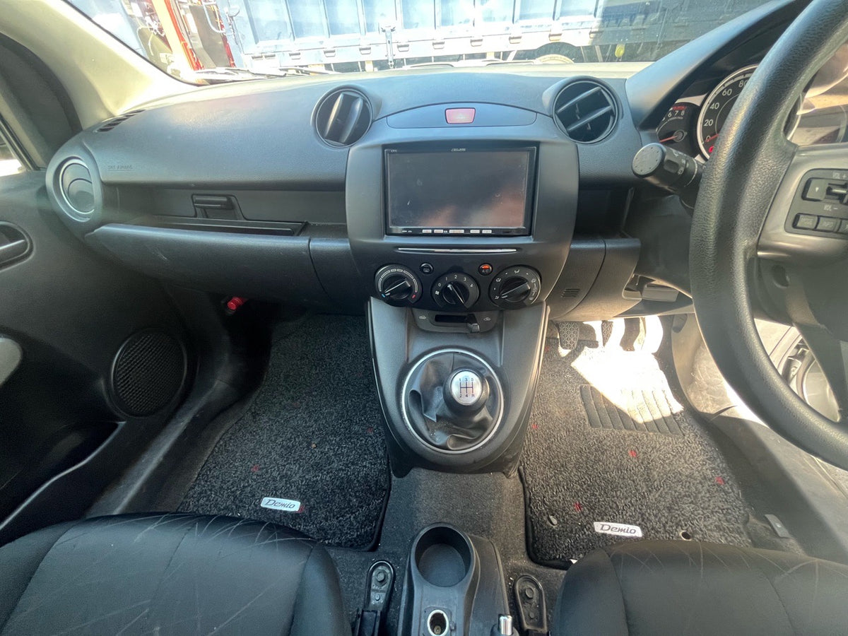 [CHOOSE PARTS] MAZDA DEMIO DE3FS 2012 ZJ-VE FF MT 2WD #0451000000550