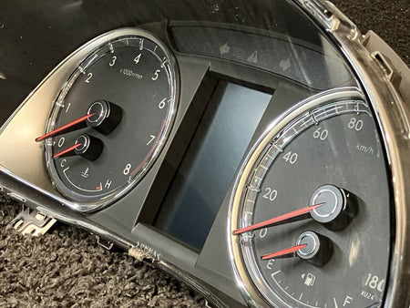 [SPEEDOMETER] TOYOTA HARRIER ZSU65W 2015 3ZR-FAE FF AT 4WD #0003254883753