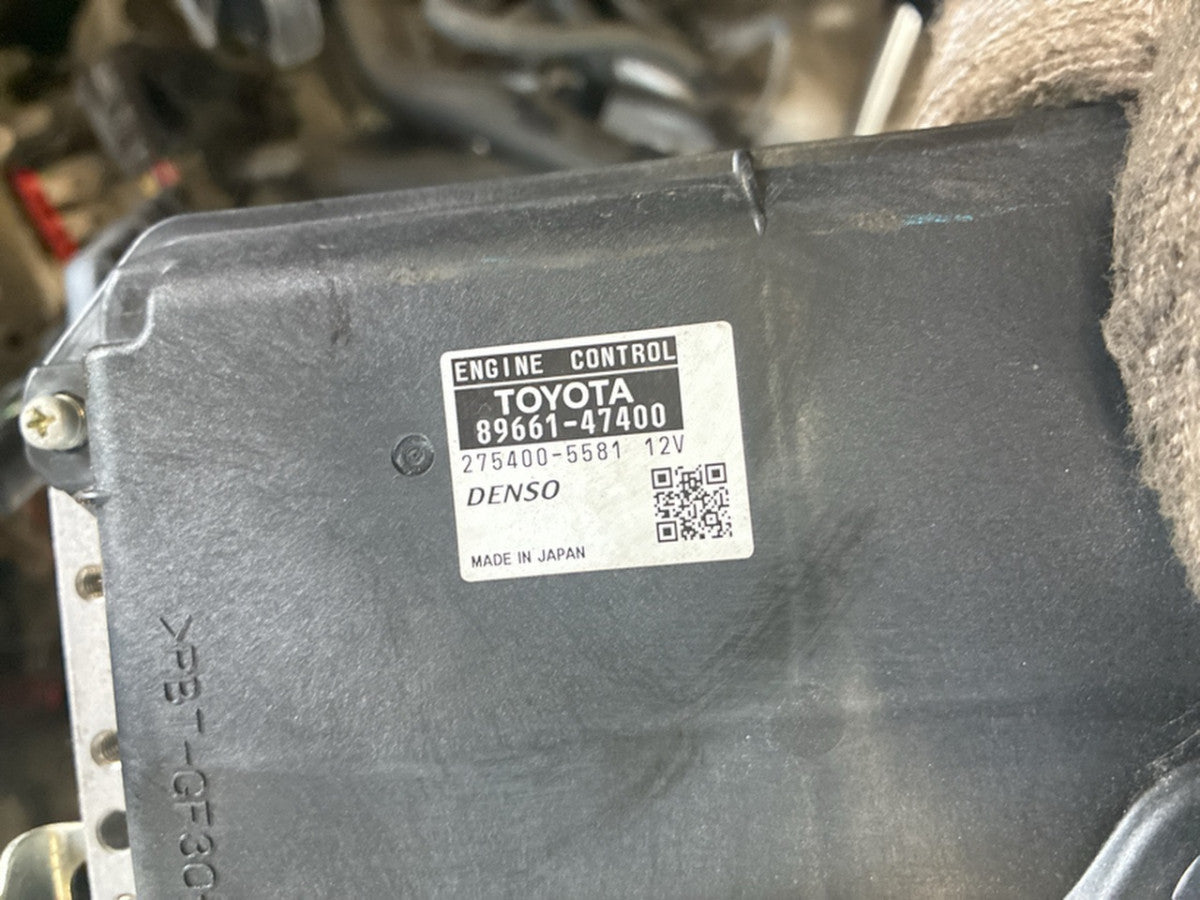 [USED ENGINE] TOYOTA PRIUS ZVW30 2011 2ZR-FXE FF AT 2WD #0003265089948