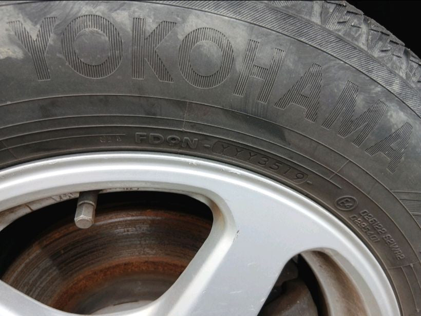 [F STRUT ASSY RH] TOYOTA COROLLA AXIO NZE144 2007 1NZ-FE FF AT 4WD #0403266011937