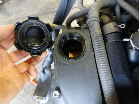 [USED ENGINE] TOYOTA VITZ KSP90 2009 1KR-FE FF AT 2WD #0403266011128