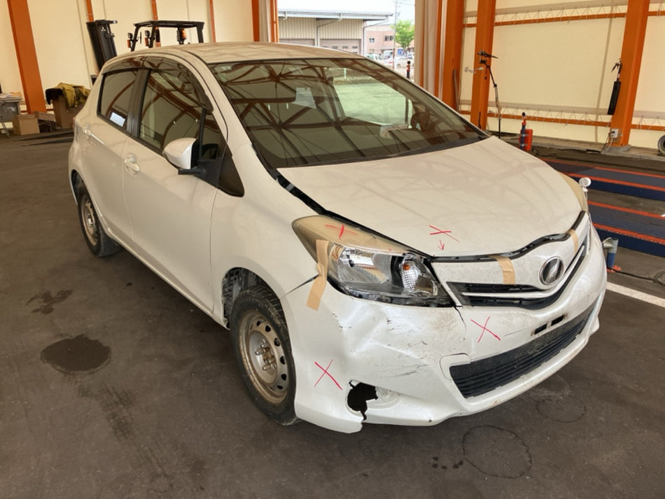 [CHOOSE PARTS] TOYOTA VITZ NSP135 2013 1NR-FE FF AT 4WD #0002002651546