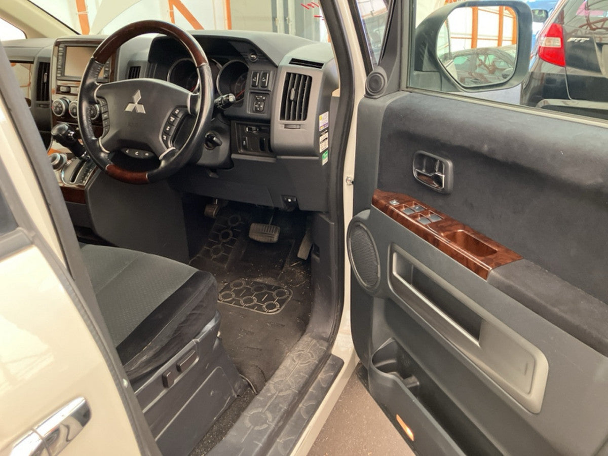 [REAR GATE] MITSUBISHI DELICA_D:5 CV5W 2012 4B12 FF AT 4WD #0003258948450