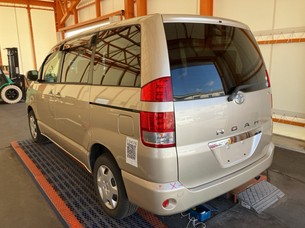 [CHOOSE PARTS] TOYOTA NOAH AZR65G 2005 1AZ-FSE FF AT 4WD #0001000013476
