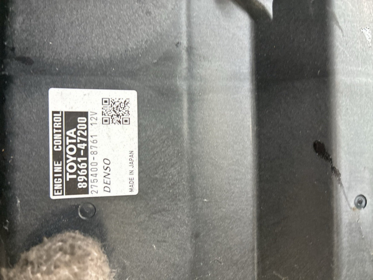 [USED ENGINE] TOYOTA PRIUS ZVW30 2013 2ZR-FXE FF AT 2WD #0003264082201