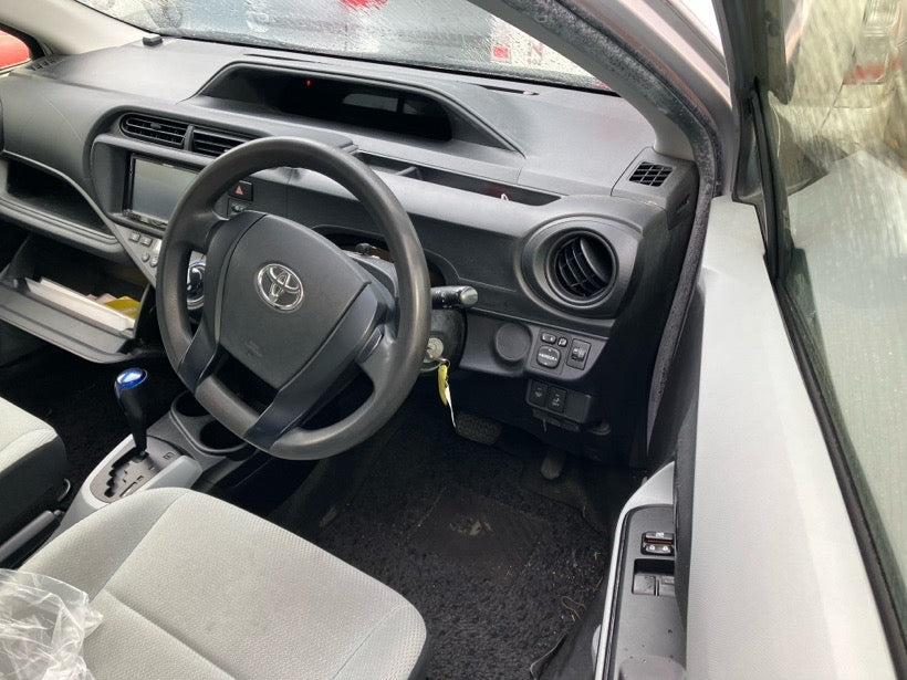 [CHOOSE PARTS] TOYOTA AQUA NHP10 2013 1NZ-FXE FF AT 2WD #0002002692876