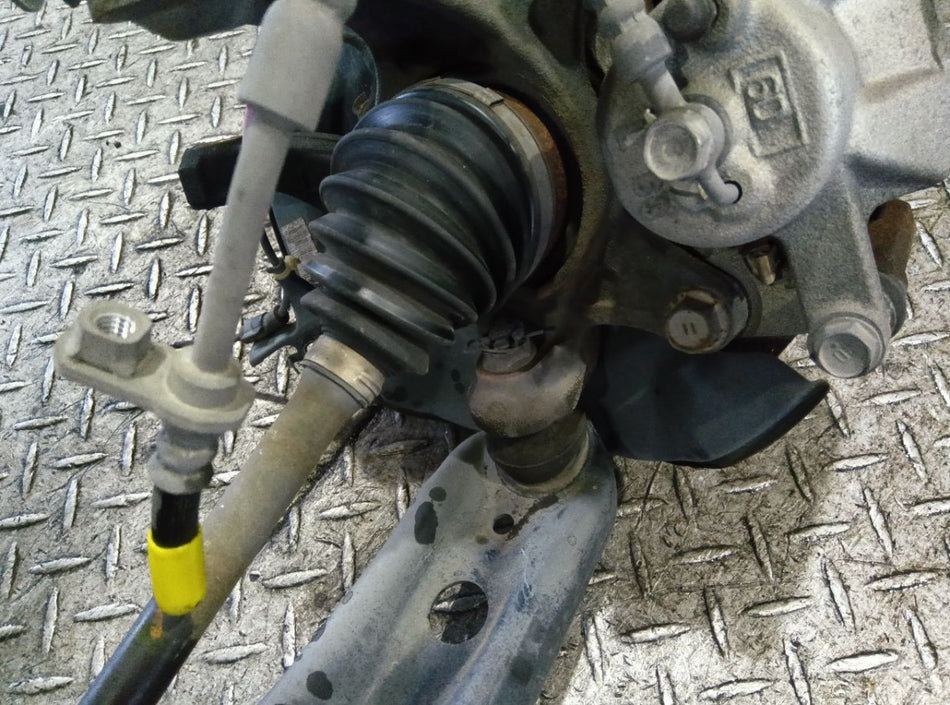 [F SUSPENSION ASSY LH] TOYOTA VITZ KSP130 2014 1KR-FE FF AT 2WD #0403267013481