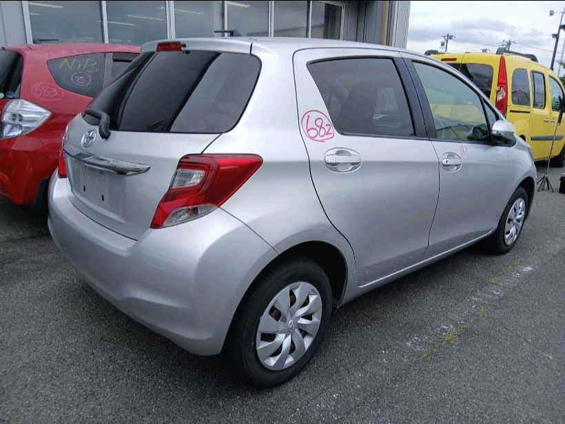 [CHOOSE PARTS] TOYOTA VITZ KSP130 2014 1KR-FE FF AT 2WD #0401000000682