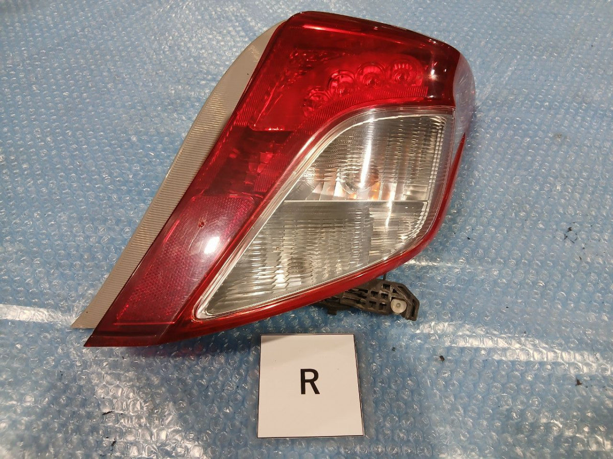 [TAIL LAMP RH] TOYOTA VITZ KSP130 2012 1KR-FE FF AT 2WD #0403264007799