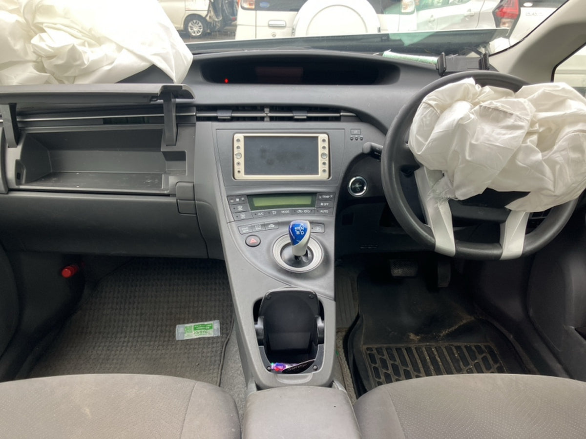 [CHOOSE PARTS] TOYOTA PRIUS ZVW30 2011 2ZR-FXE FF AT 2WD #0002002661797